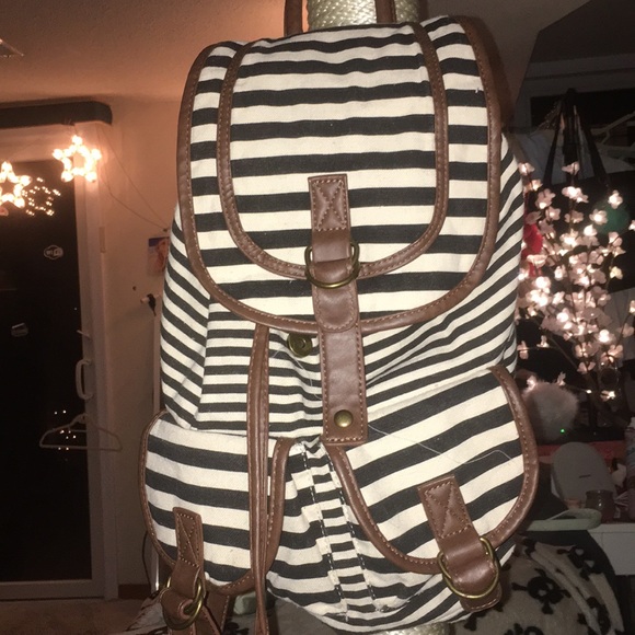 💖Backpack, Tote, and purse sale💖 - Picture 3 of 8